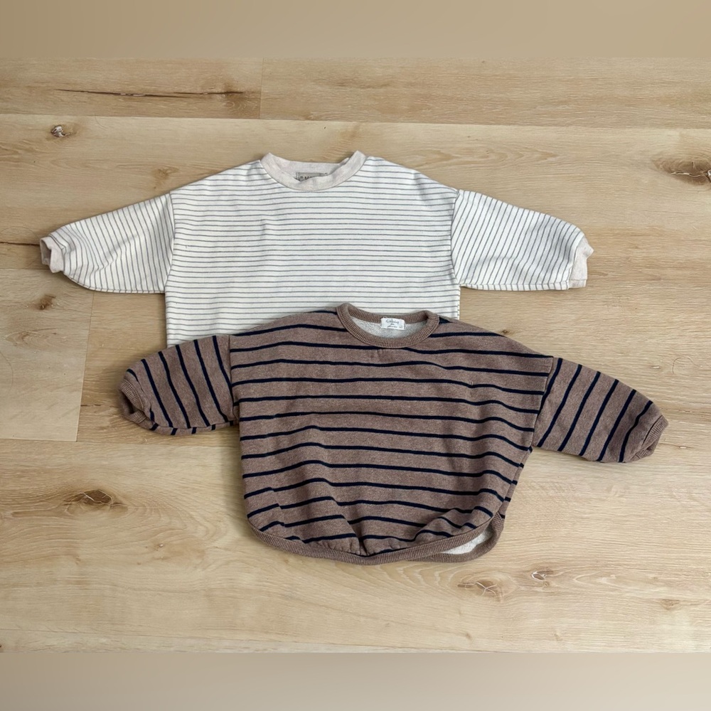 Bundle of 2 Kid’s XS Sweatshirts